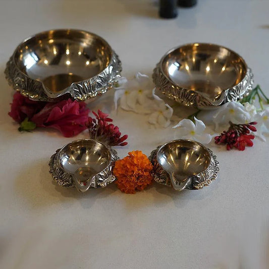 Stylish Brass Diya Set Of 4